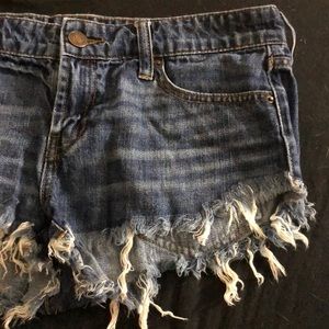 Super cute denim shorts